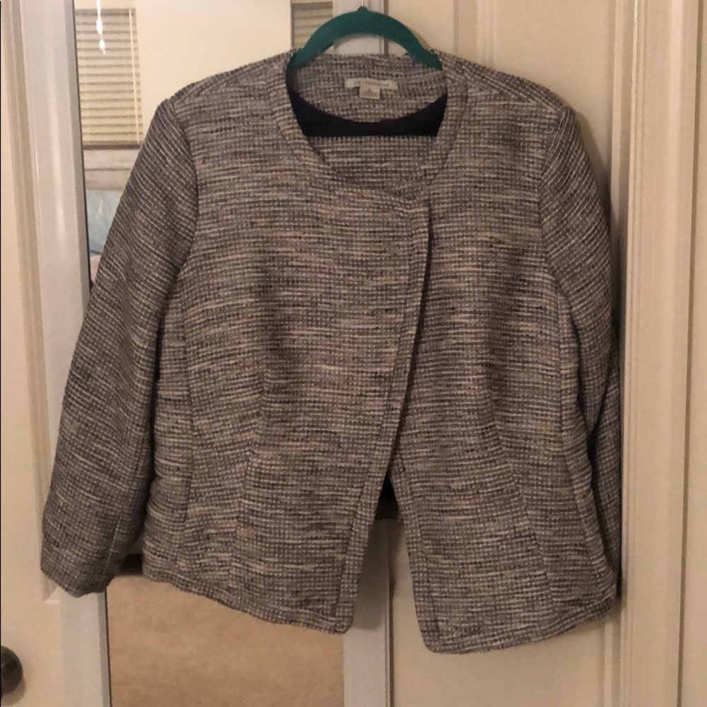 Liz Claiborne business jacket with matching skirt